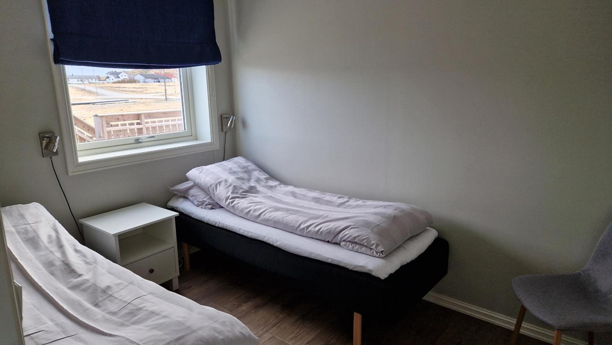 Bensvik Brygge Apartment Vaeroy Exterior photo